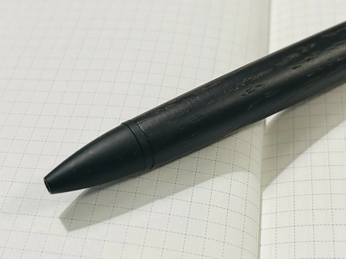 The top part of the pen.