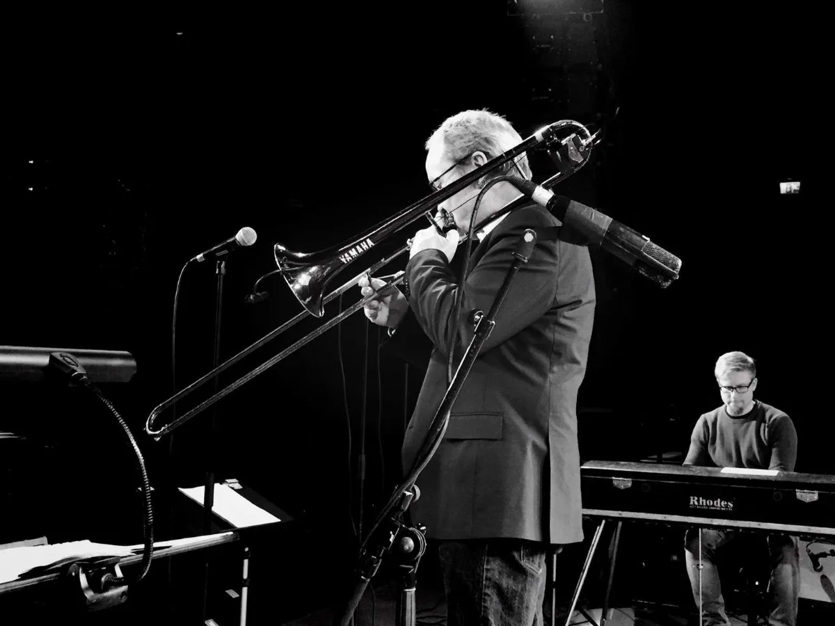 An image of trombonist Nils Landgren during soundcheck